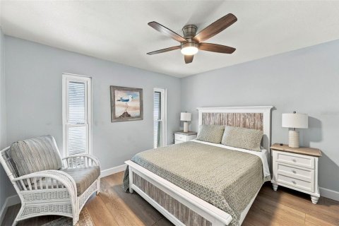 House in Hudson, Florida 3 bedrooms, 148.64 sq.m. № 2393386 - photo 25