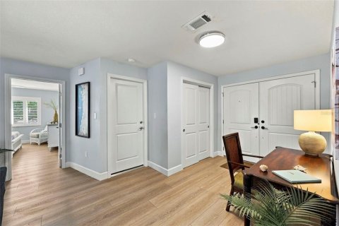 House in Hudson, Florida 3 bedrooms, 148.64 sq.m. № 2393386 - photo 5
