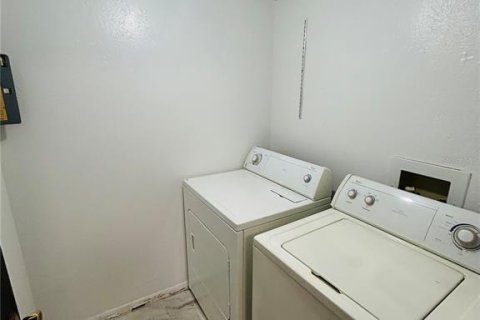 Condo in Orlando, Florida, 1 bedroom  № 1870511 - photo 7