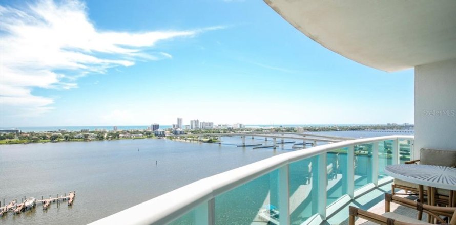 Condo à Holly Hill, Floride, 3 chambres  № 1795415