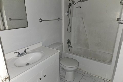Copropriété à louer à Orlando, Floride: 2 chambres, 76.92 m2 № 2416942 - photo 17