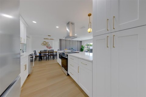 Villa ou maison à vendre à Largo, Floride: 3 chambres, 150.13 m2 № 2349679 - photo 20