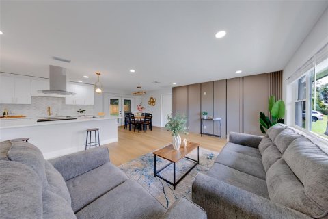 Villa ou maison à vendre à Largo, Floride: 3 chambres, 150.13 m2 № 2349679 - photo 8