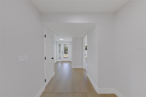 Villa ou maison à vendre à Largo, Floride: 3 chambres, 150.13 m2 № 2349679 - photo 4