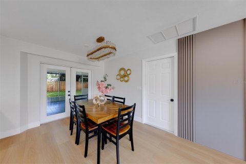Villa ou maison à vendre à Largo, Floride: 3 chambres, 150.13 m2 № 2349679 - photo 10