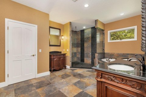 House in Palm Beach Gardens, Florida 4 bedrooms, 369.38 sq.m. № 2261708 - photo 19