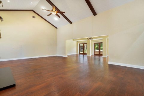House in Palm Beach Gardens, Florida 4 bedrooms, 369.38 sq.m. № 2261708 - photo 6