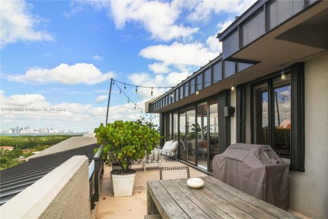 Condominio en venta en Key Biscayne, Florida, 3 dormitorios, 216.28 m2 № 2013141 - foto 17