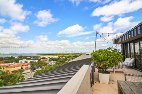 Condominio en venta en Key Biscayne, Florida, 3 dormitorios, 216.28 m2 № 2013141 - foto 18