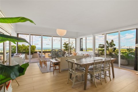 Condominio en venta en Key Biscayne, Florida, 3 dormitorios, 216.28 m2 № 2013141 - foto 22