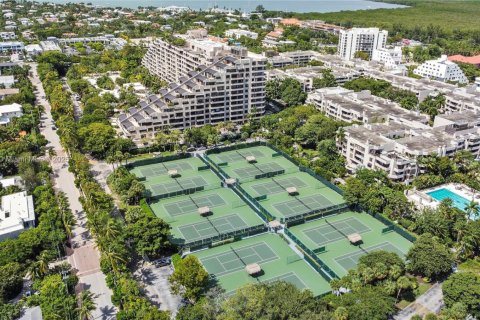 Condominio en venta en Key Biscayne, Florida, 3 dormitorios, 216.28 m2 № 2013141 - foto 6