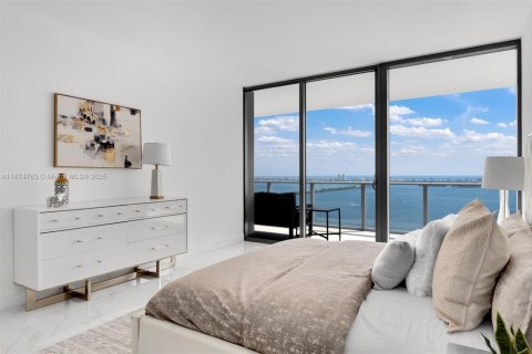 Copropriété à vendre à Miami, Floride: 5 chambres, 296.27 m2 № 2037566 - photo 17