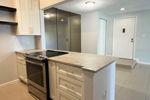 Condominio en alquiler en Orlando, Florida, 1 dormitorio, 60.85 m2 № 1799978 - foto 6