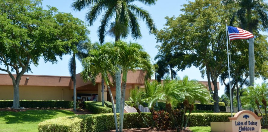 Condominio en Delray Beach, Florida, 2 dormitorios № 1210151