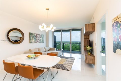 Copropriété à vendre à North Miami Beach, Floride: 2 chambres, 103.59 m2 № 2155014 - photo 5