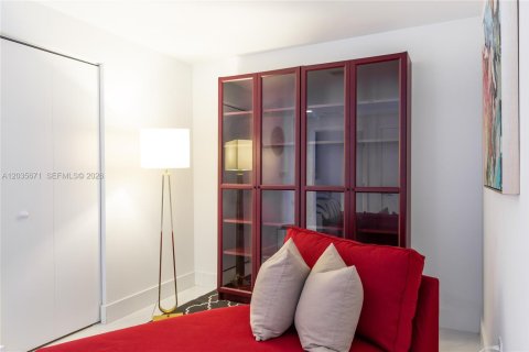 Copropriété à vendre à North Miami Beach, Floride: 2 chambres, 103.59 m2 № 2155014 - photo 20