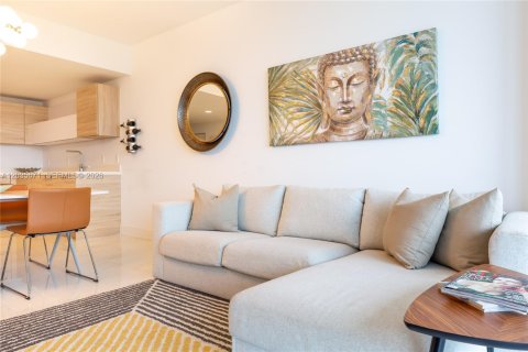 Copropriété à vendre à North Miami Beach, Floride: 2 chambres, 103.59 m2 № 2155014 - photo 11
