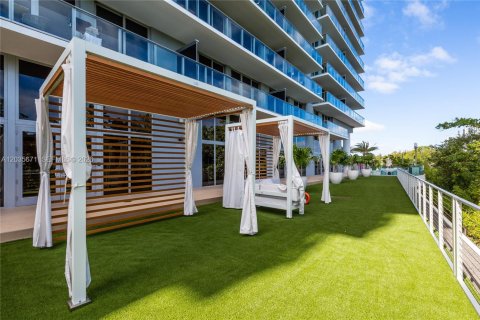 Copropriété à vendre à North Miami Beach, Floride: 2 chambres, 103.59 m2 № 2155014 - photo 30