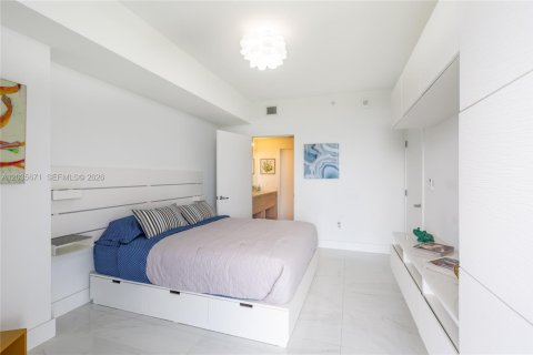 Copropriété à vendre à North Miami Beach, Floride: 2 chambres, 103.59 m2 № 2155014 - photo 17