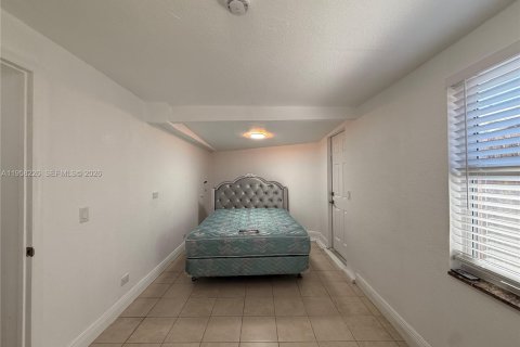 Casa en alquiler en North Miami Beach, Florida, 1 dormitorio, 41.62 m2 № 2020988 - foto 8