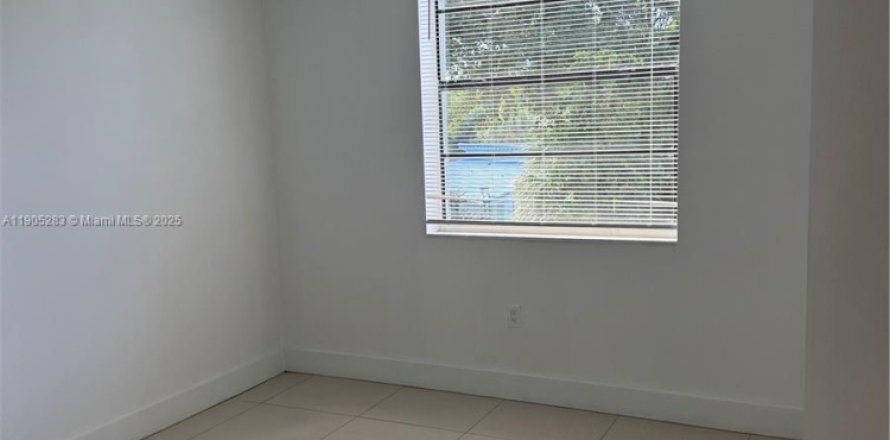 Condo à Miami, Floride, 2 chambres № 1968031