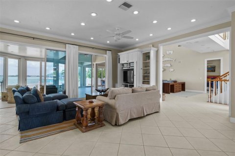 House in Boca Grande, Florida 3 bedrooms, 306.67 sq.m. № 1877383 - photo 24