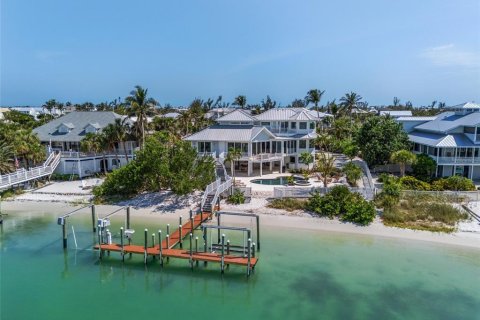 House in Boca Grande, Florida 3 bedrooms, 306.67 sq.m. № 1877383 - photo 5