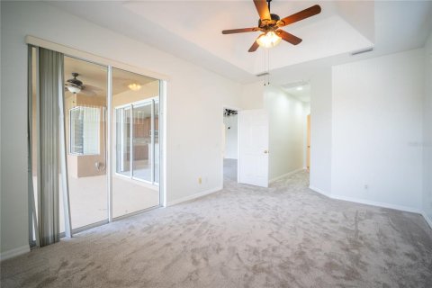 House in Riverview, Florida 4 bedrooms, 288.74 sq.m. № 1869786 - photo 10