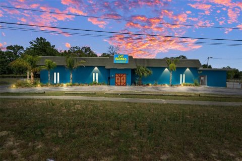 Commercial property in Lecanto, Florida 673.91 sq.m. № 1681000 - photo 1