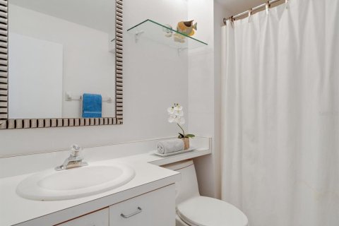 Casa en venta en Nokomis, Florida, 4 dormitorios, 304.07 m2 № 1733172 - foto 3