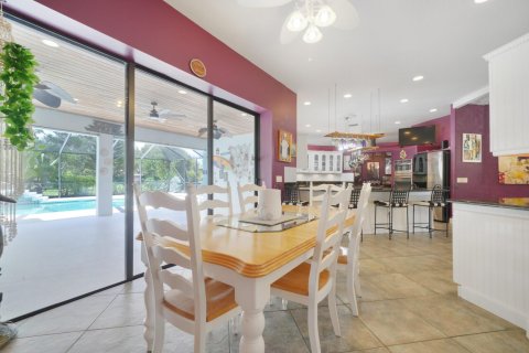 Villa ou maison à vendre à Palm City, Floride: 4 chambres, 401.62 m2 № 2387031 - photo 23