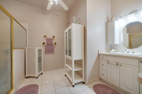 Villa ou maison à vendre à Palm City, Floride: 4 chambres, 401.62 m2 № 2387031 - photo 30