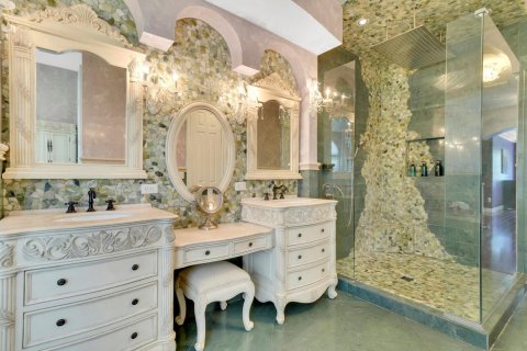 Villa ou maison à vendre à Palm City, Floride: 4 chambres, 401.62 m2 № 2387031 - photo 4