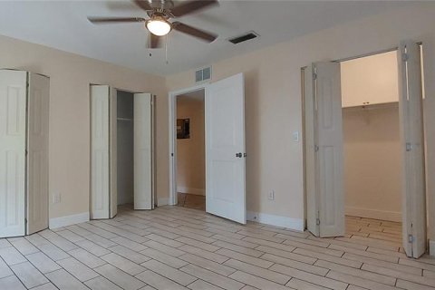 Villa ou maison à louer à Leesburg, Floride: 3 chambres, 147.99 m2 № 1837103 - photo 6