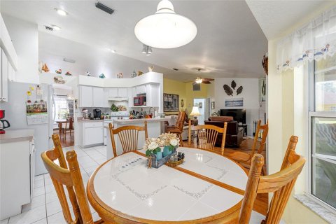 Villa ou maison à vendre à Ocala, Floride: 3 chambres, 159.98 m2 № 2142363 - photo 23