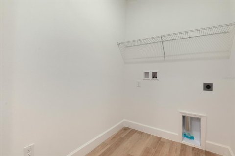 Villa ou maison à vendre à Tavares, Floride: 4 chambres, 192.31 m2 № 1436698 - photo 17