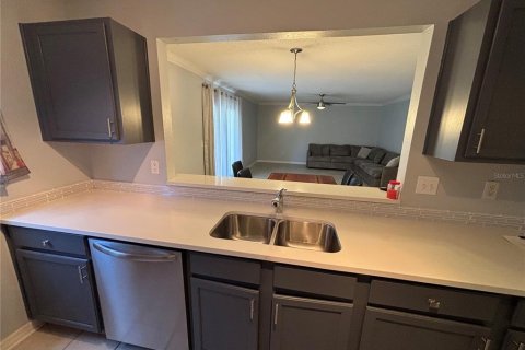 Condominio en alquiler en Sarasota, Florida, 3 dormitorios, 128.67 m2 № 2091482 - foto 6