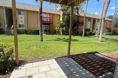 Condominio en alquiler en Sarasota, Florida, 3 dormitorios, 128.67 m2 № 2091482 - foto 5