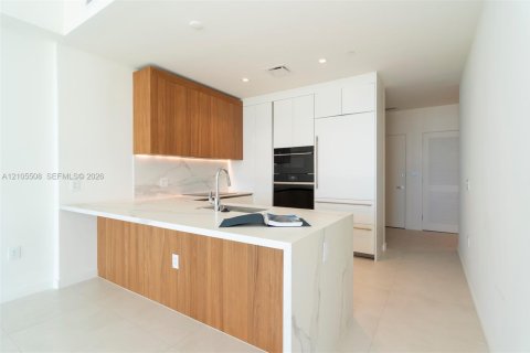Copropriété à louer à Miami, Floride: 1 chambre № 2417611 - photo 11