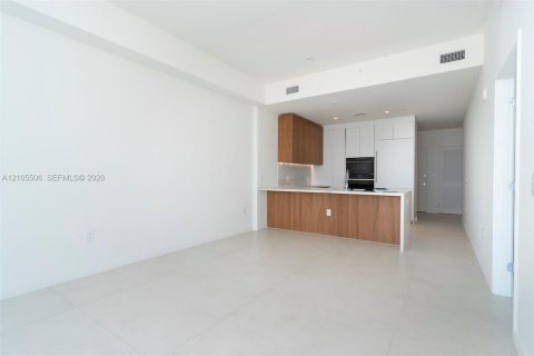 Copropriété à louer à Miami, Floride: 1 chambre № 2417611 - photo 7