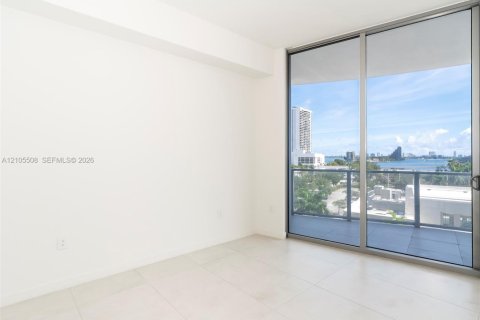 Copropriété à louer à Miami, Floride: 1 chambre № 2417611 - photo 16