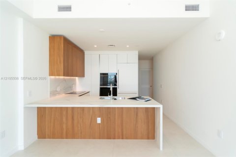 Copropriété à louer à Miami, Floride: 1 chambre № 2417611 - photo 10