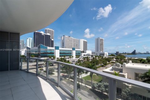Copropriété à louer à Miami, Floride: 1 chambre № 2417611 - photo 4