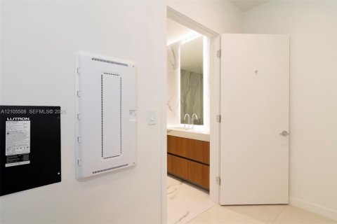 Copropriété à louer à Miami, Floride: 1 chambre № 2417611 - photo 22