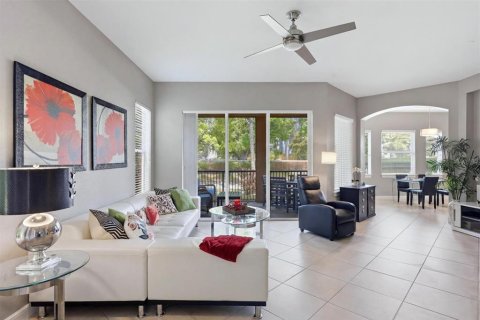 House in Bradenton, Florida 3 bedrooms, 189.43 sq.m. № 2208489 - photo 3