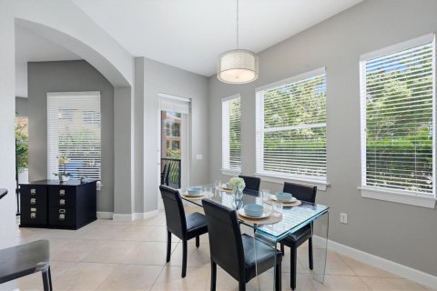 House in Bradenton, Florida 3 bedrooms, 189.43 sq.m. № 2208489 - photo 9