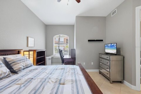 House in Bradenton, Florida 3 bedrooms, 189.43 sq.m. № 2208489 - photo 22