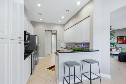 House in Bradenton, Florida 3 bedrooms, 189.43 sq.m. № 2208489 - photo 10