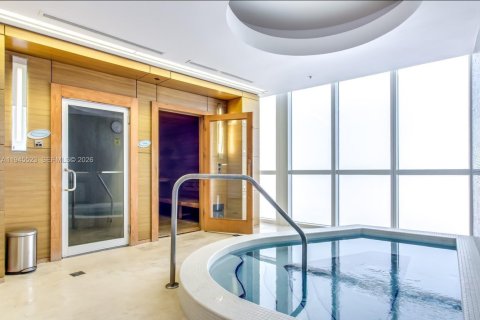 Condo in Sunny Isles Beach, Florida, 3 bedrooms  № 2003580 - photo 29