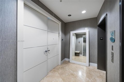 Condo in Sunny Isles Beach, Florida, 3 bedrooms  № 2003580 - photo 26